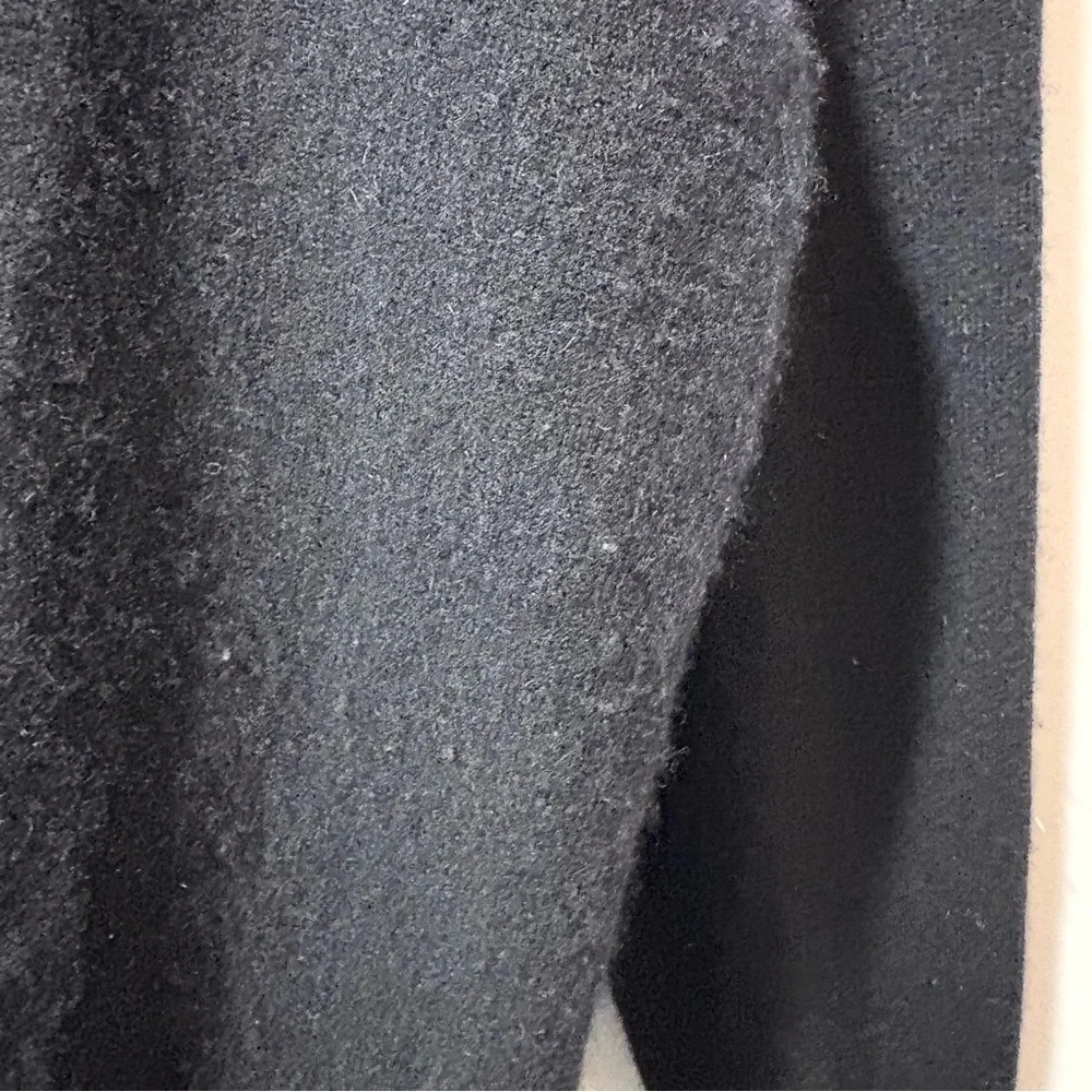 White + Warren Men 70% Wool 30% Cashmere V Neck Black Sweater Size XL Soft Cozy